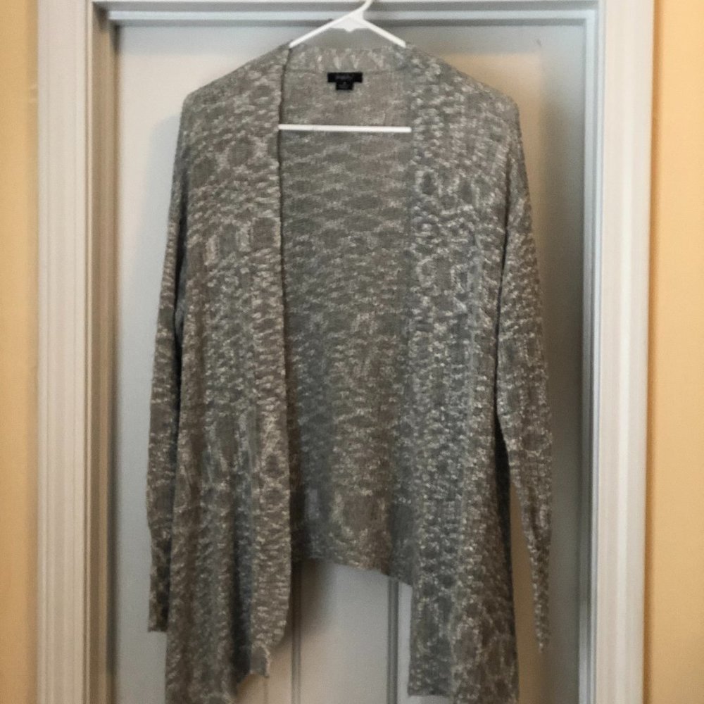 Gray/White Cardigan